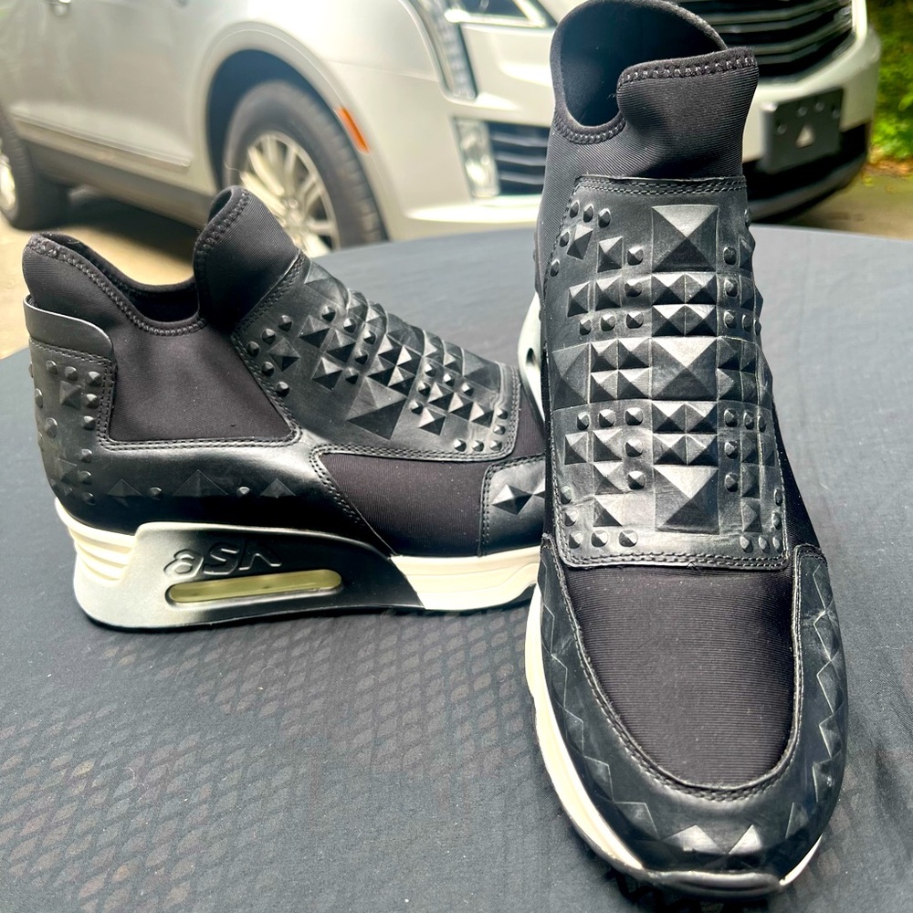 New: 🔥Ash LAZER STUDS Trainers Black Leather & Neoprene, Size 40🔥